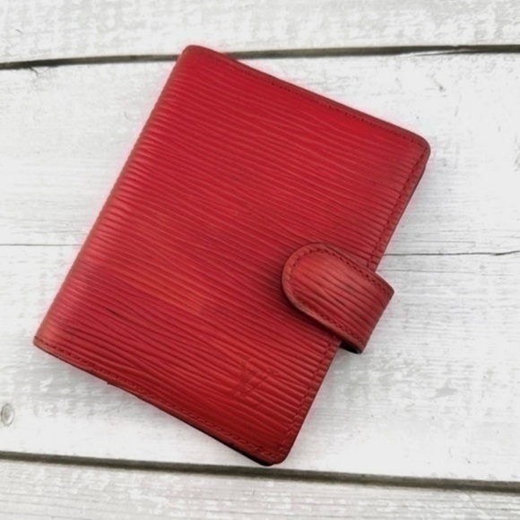 AUTHENTIC Louis Vuitton Agenda. Red Epi leather. - Picture 1 of 16